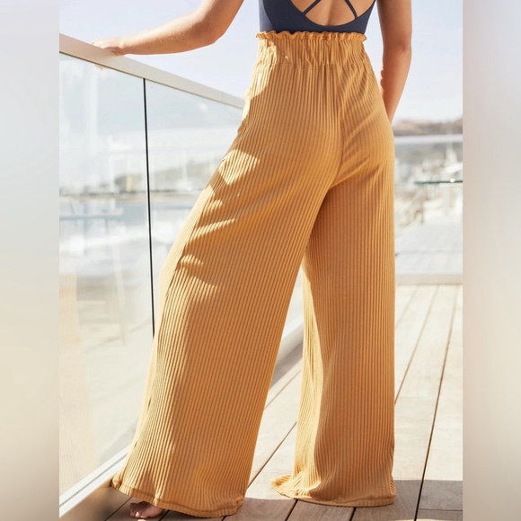 #319 FP MOVEMENT Retail $88 Blissed Out Wide Leg Pants Golden Ochre XS - Picture 3 of 10
